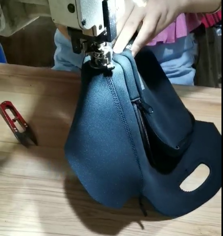 Video On Neoprene Stitching Lunch Bag  | Prosperity